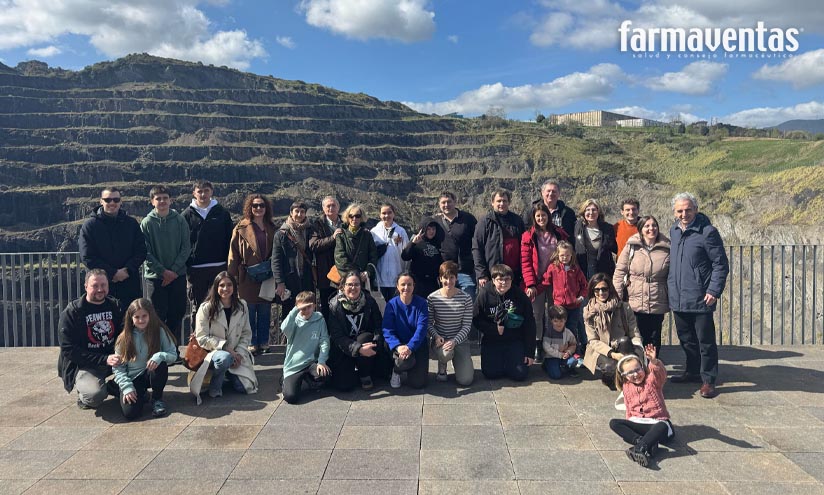 Sendos trabajos sobre órganos artificiales y prevención de enfermedades cardiovasculares en mujeres, premiados en el certamen de textos cortos de la Asociación de Farmacéuticos Euskaldunes (FEUSE)